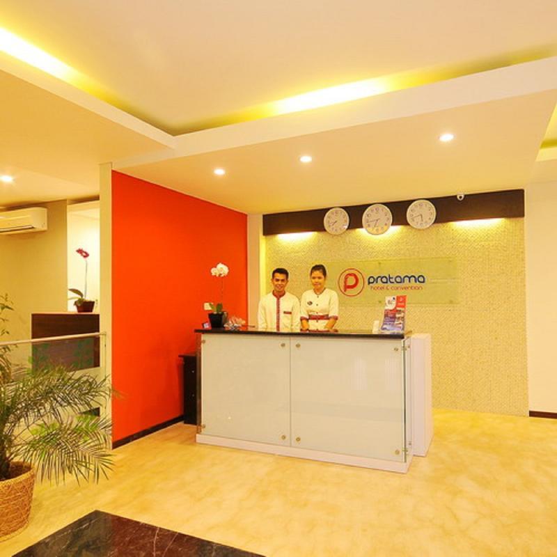 Pratama Hotel & Convention Mataram Exteriör bild